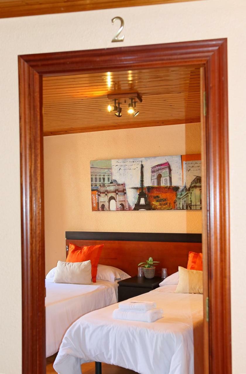 Aqua Rooms Sarria Exterior foto